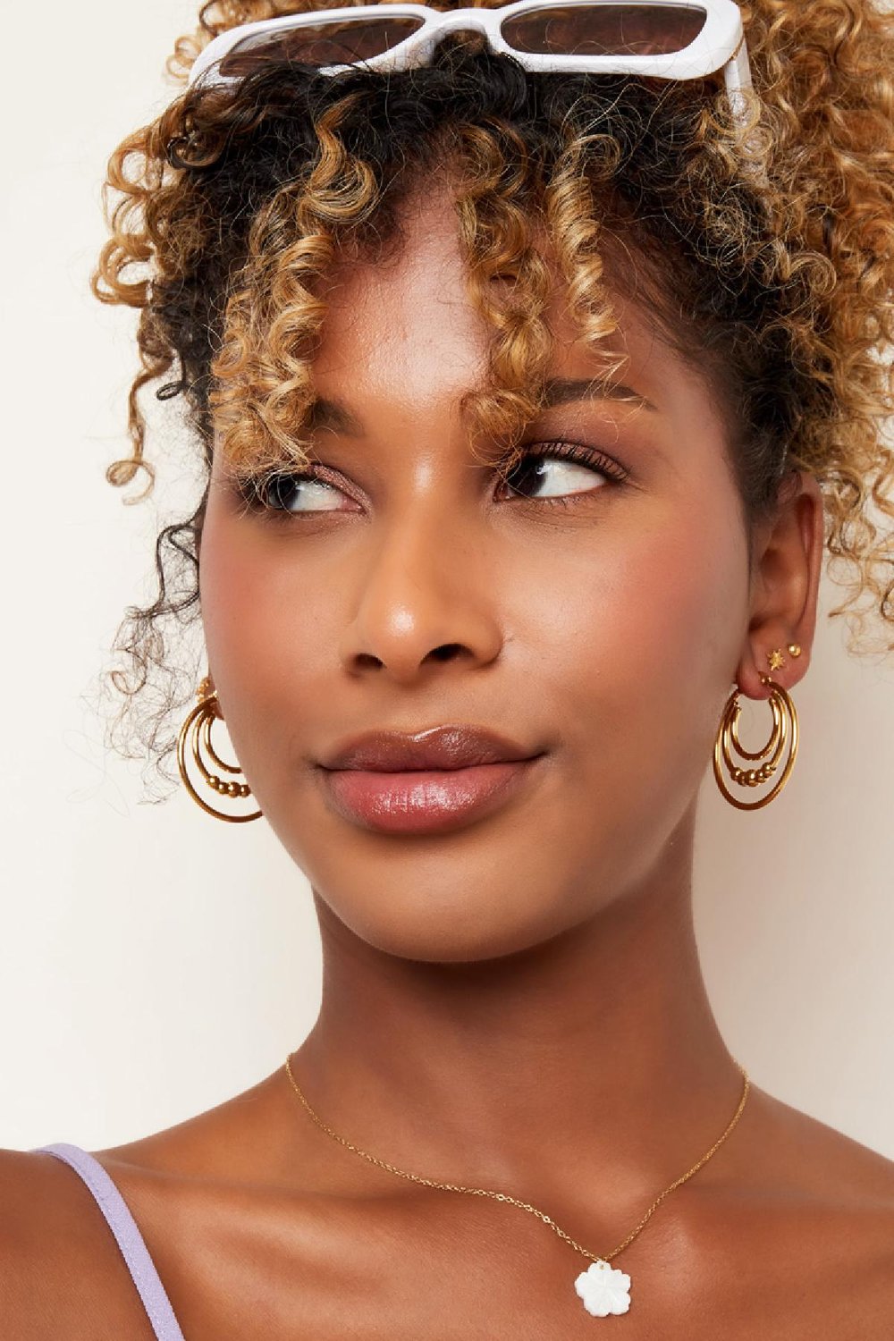 Double chained earrings decorated with beads Gold Color Stainless Steel h5Picture4